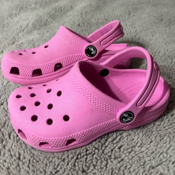 Crocs Iconic Comfort Pink Sandals Child Size 11C 11 Slip On Beach Vacation Play - Picture 6 of 6